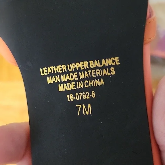 (2) New Condition Chadwicks Womens Size 7M Low Heels Slip Ins - Picture 4 of 5